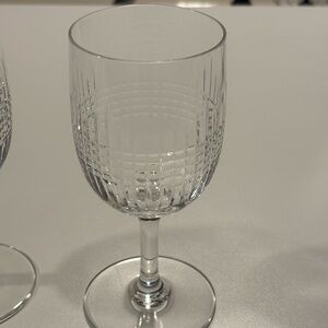 Baccarat Elegant Clear Wine Glass